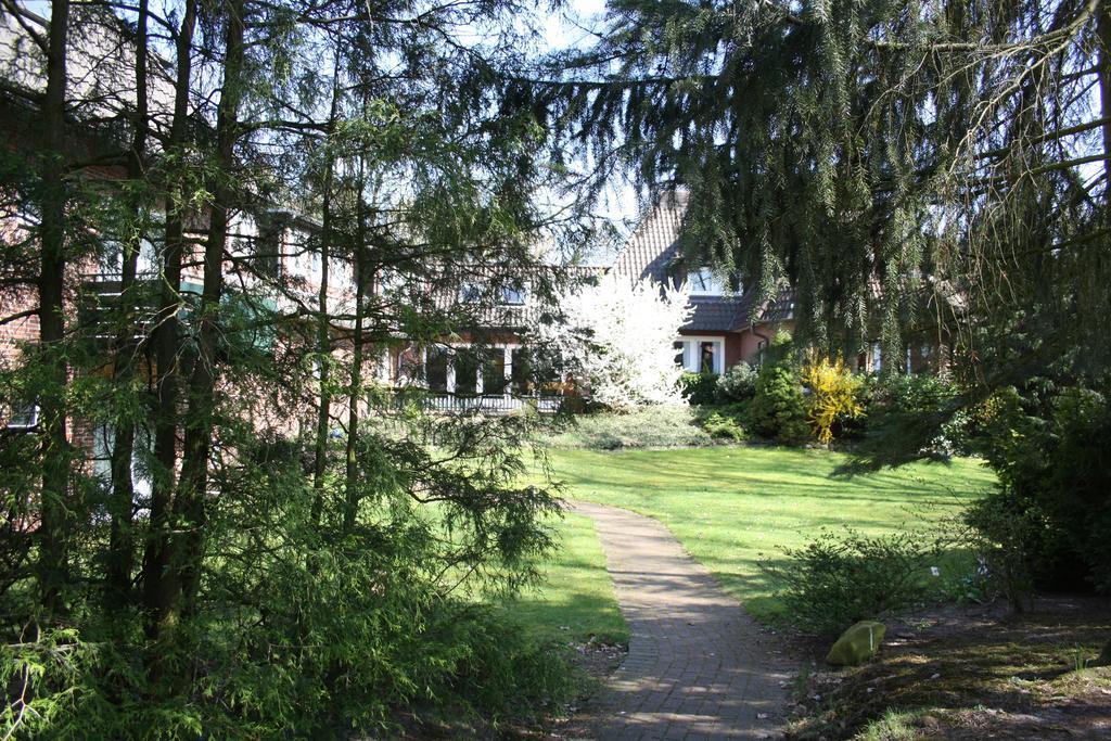 Hotel Haus Hubertus Schneverdingen Exterior foto